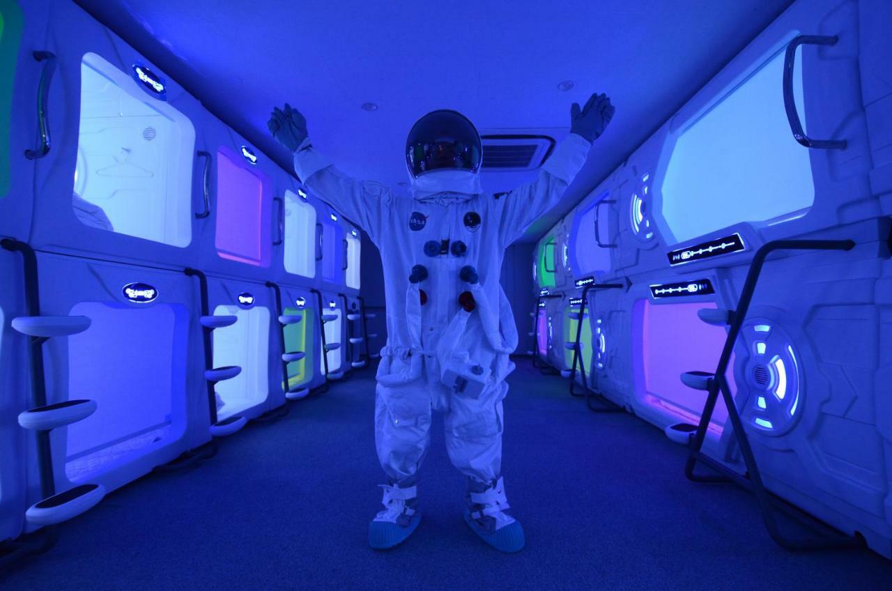 Capsulehotel Moon Station Tokio