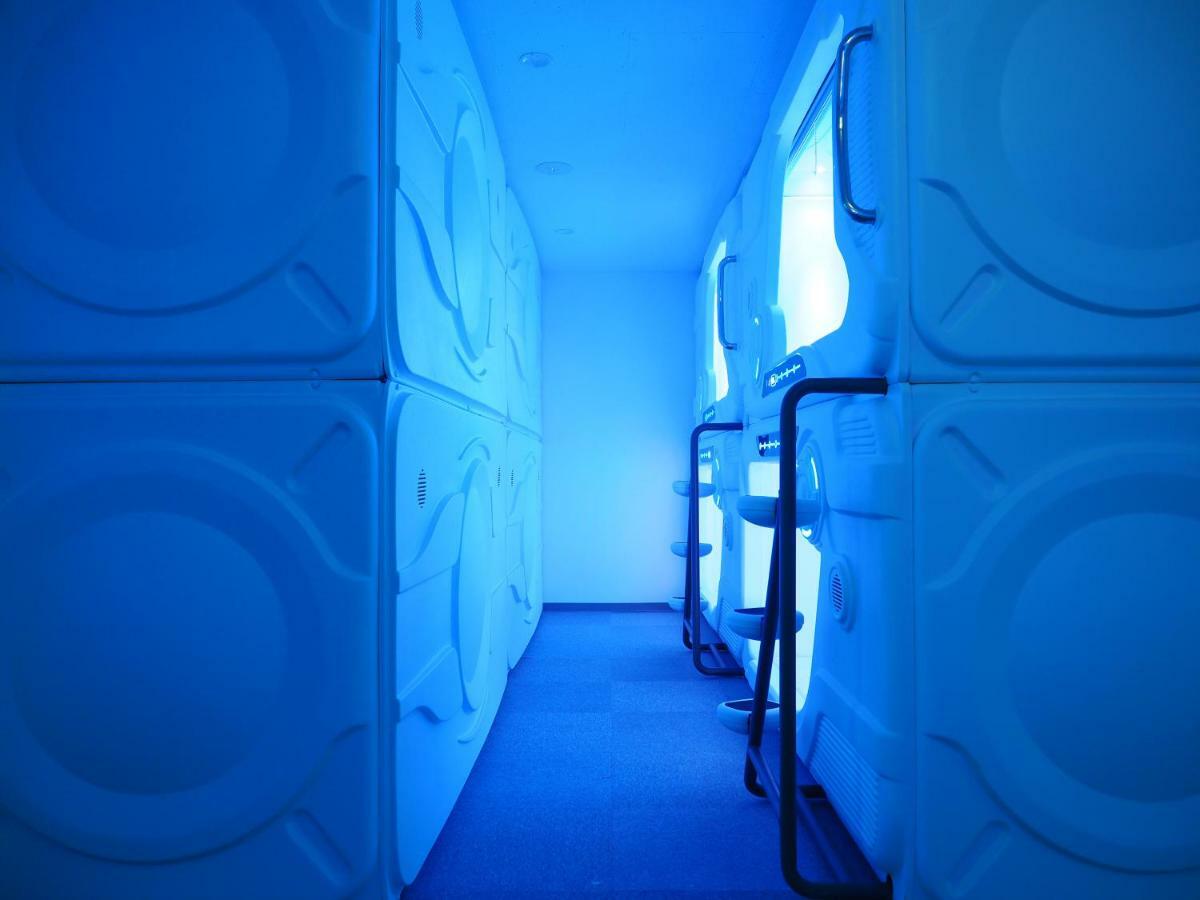 Capsulehotel Moon Station Tokio